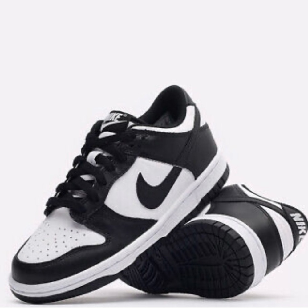 Nike Panda Dunks 🐼